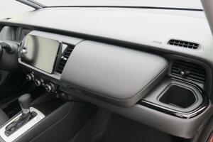 Honda Jazz 1.5 i-MMD CROSSTAR 16