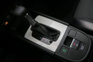 Honda Jazz 1.5 i-MMD CROSSTAR 13
