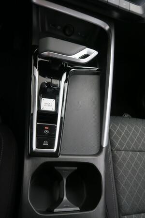 MG ZS Hybrid+ Comfort 12