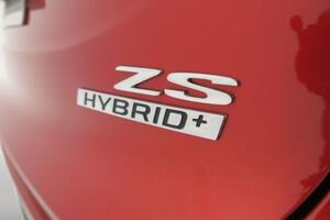 MG ZS Hybrid+ Comfort 22