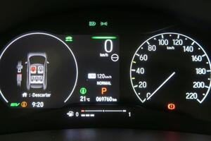 Honda HR-V 1.5 i-MMD Advance 4x2 15