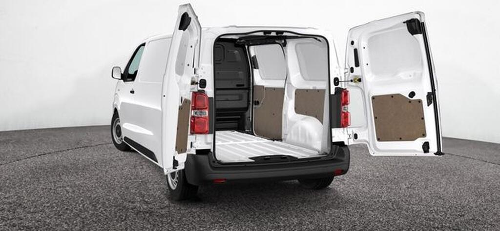 Peugeot Expert Furgoneta 1.5 DIESEL 120 M 120 4P 5