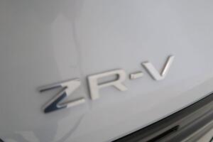 Honda ZR-V 2.0 i-MMD 4x2 Advance CVT 21