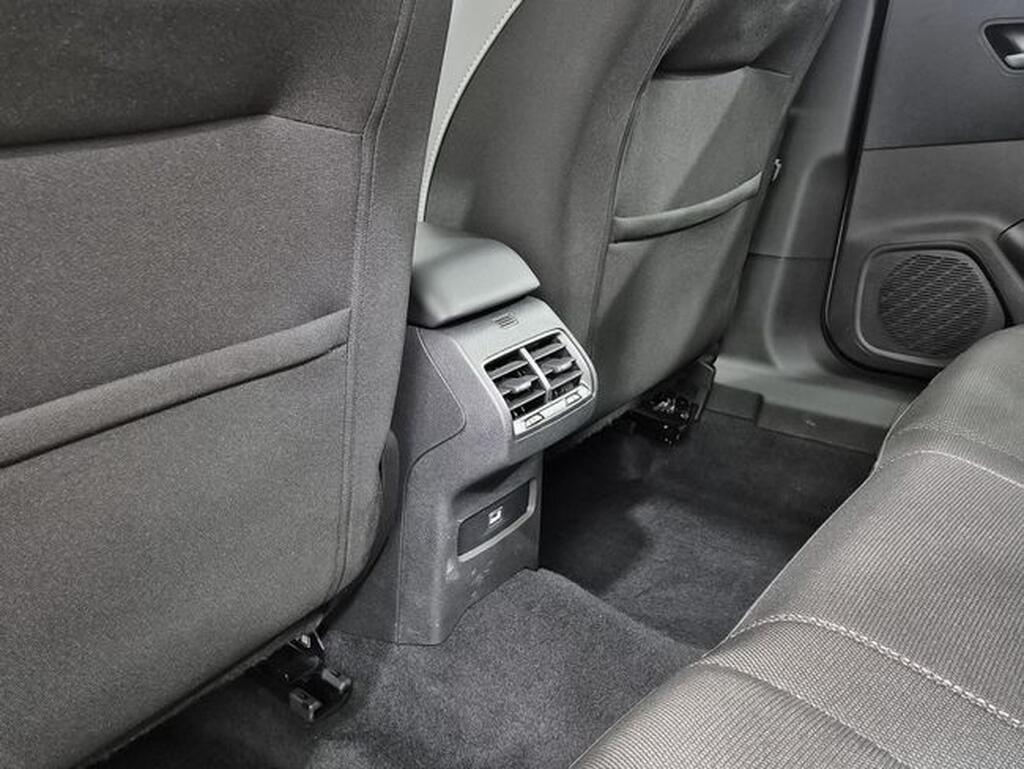 Citroën C4 Hybrid 136 e-DCS6 Plus Segunda mano