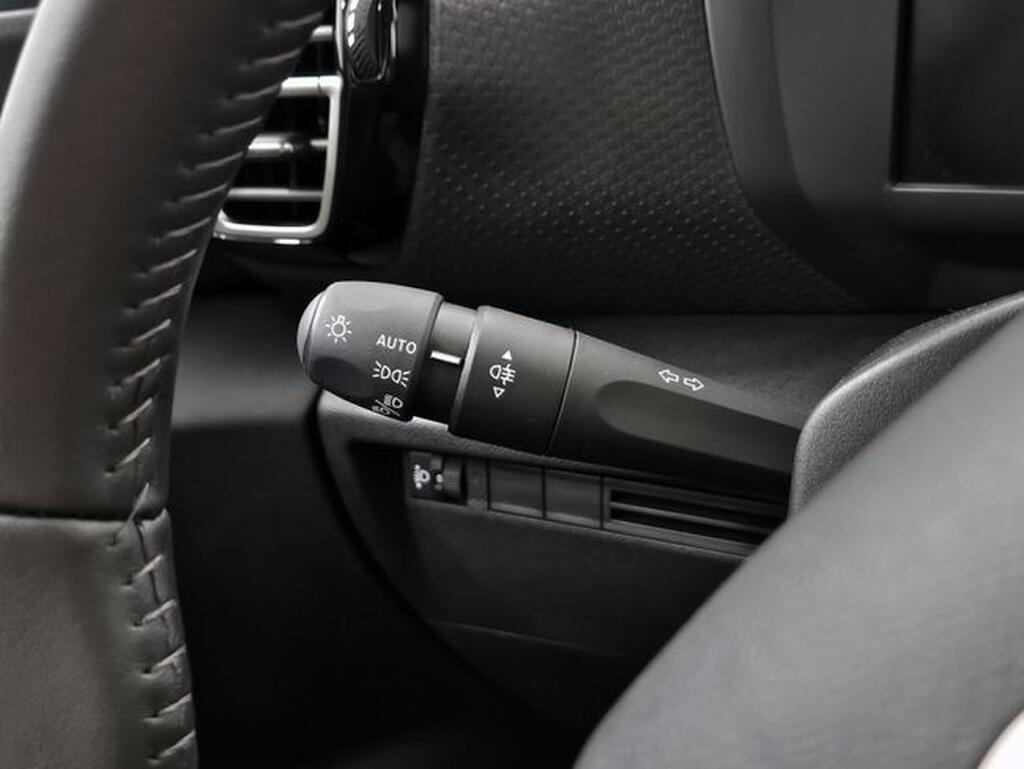 Citroën C4 Hybrid 136 e-DCS6 Plus Segunda mano