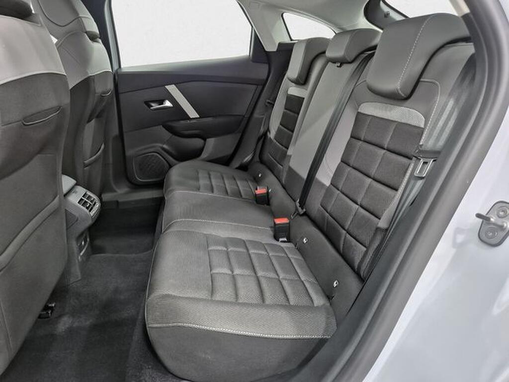 Citroën C4 Hybrid 136 e-DCS6 Plus Segunda mano