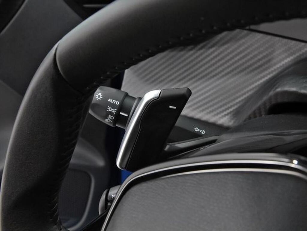 Peugeot 208 Active HYBRID 100 eDCS6 Segunda mano