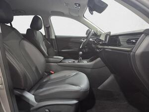 MG HS 1.5T MANUAL LUXURY 23
