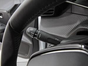 Peugeot 208 BlueHDi 73kW (100CV) Allure Pack 16