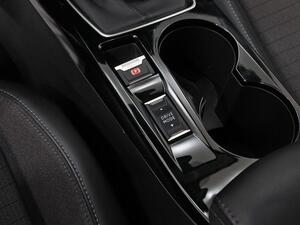 Peugeot 208 BlueHDi 73kW (100CV) Allure Pack 30