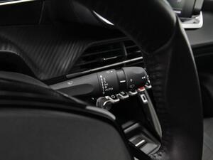 Peugeot 208 BlueHDi 73kW (100CV) Allure Pack 18