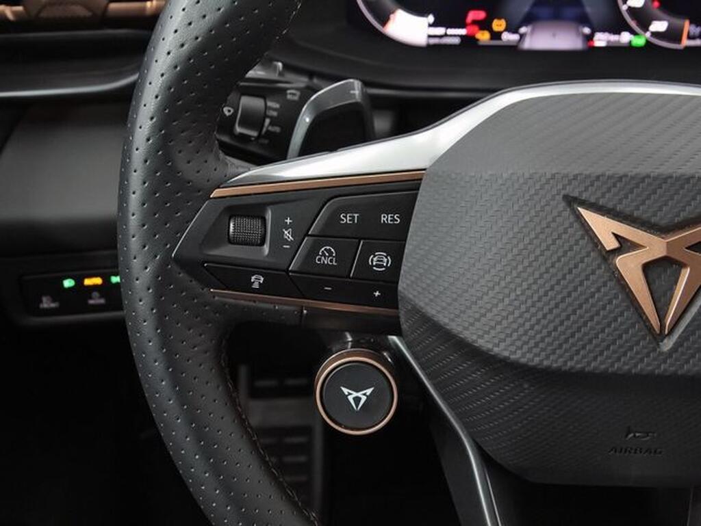 CUPRA Terramar 1.5 TSI e-Hybrid 150kW (204 CV) DSG Segunda mano