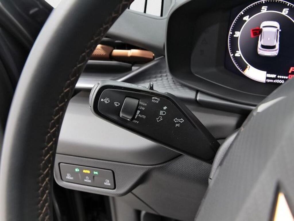 CUPRA Terramar 1.5 TSI e-Hybrid 150kW (204 CV) DSG Segunda mano