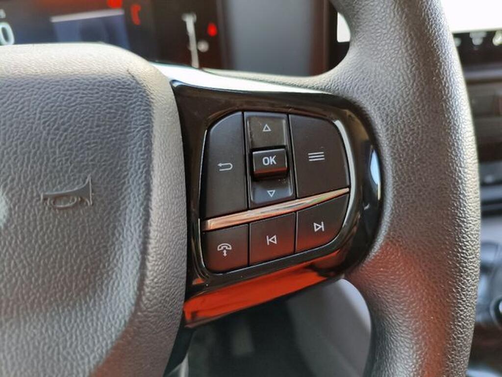 Ford Transit Custom 2.0 ECOBLUE 150CV 320 TREND KOMBI LWB 4P 9 PLAZAS Segunda mano