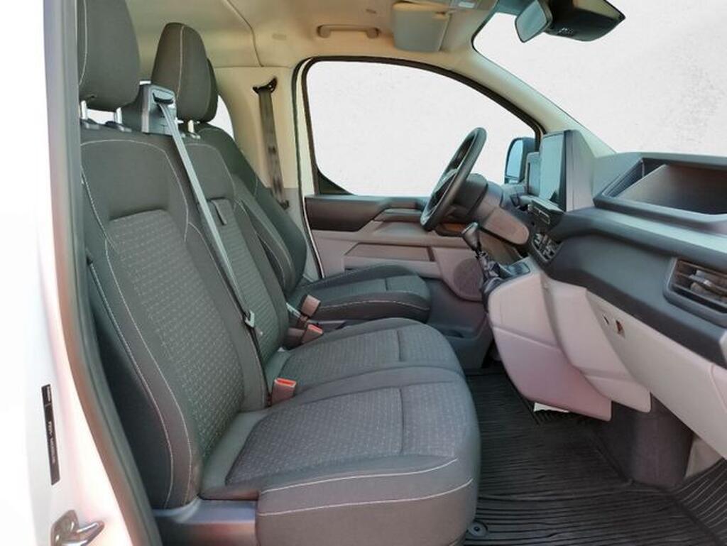 Ford Transit Custom 2.0 ECOBLUE 150CV 320 TREND KOMBI LWB 4P 9 PLAZAS Segunda mano