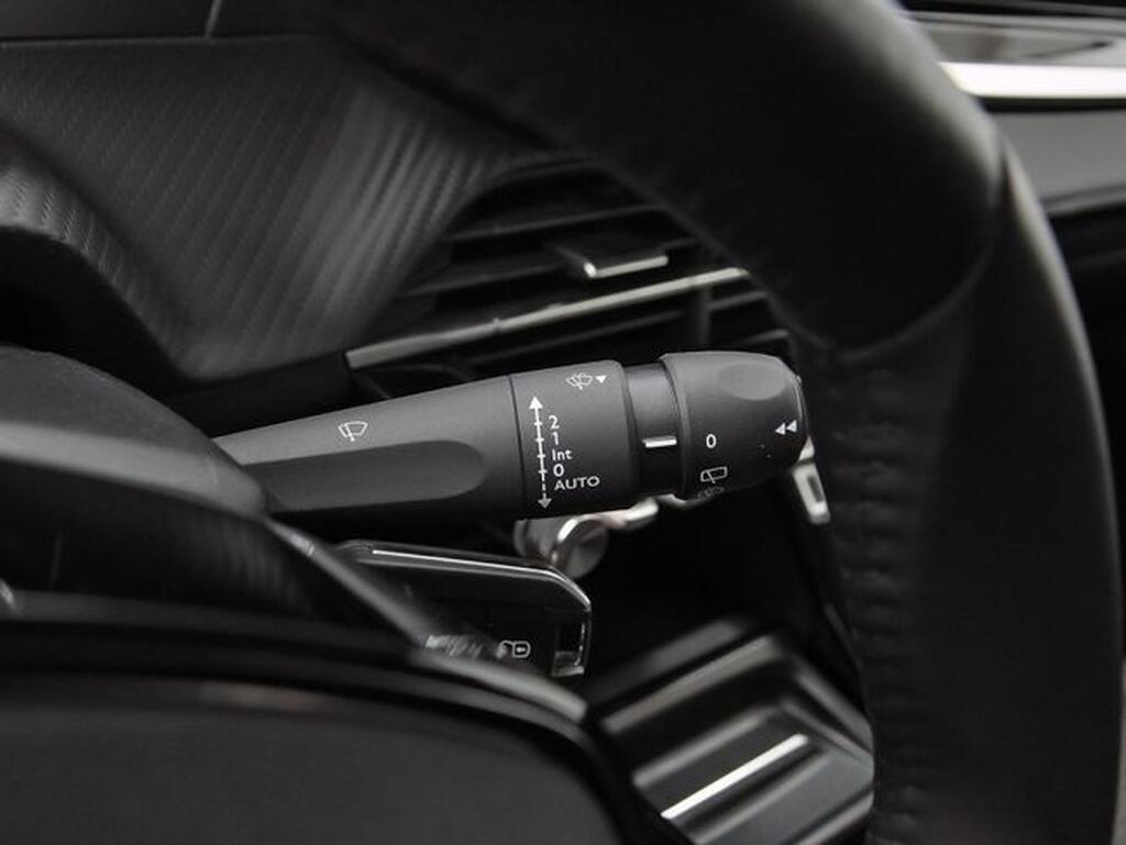 Peugeot 208 Allure Gasolina 100 S&S 6 Vel. MAN Segunda mano