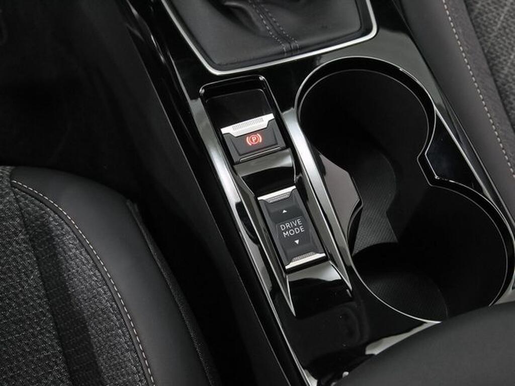 Peugeot 208 Allure Gasolina 100 S&S 6 Vel. MAN Segunda mano