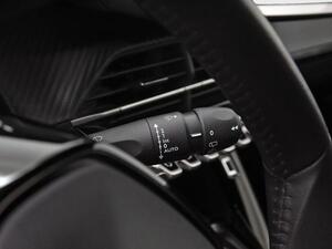 Peugeot 2008 Allure Pack Puretech 130 S&S 6 Vel. MAN 18