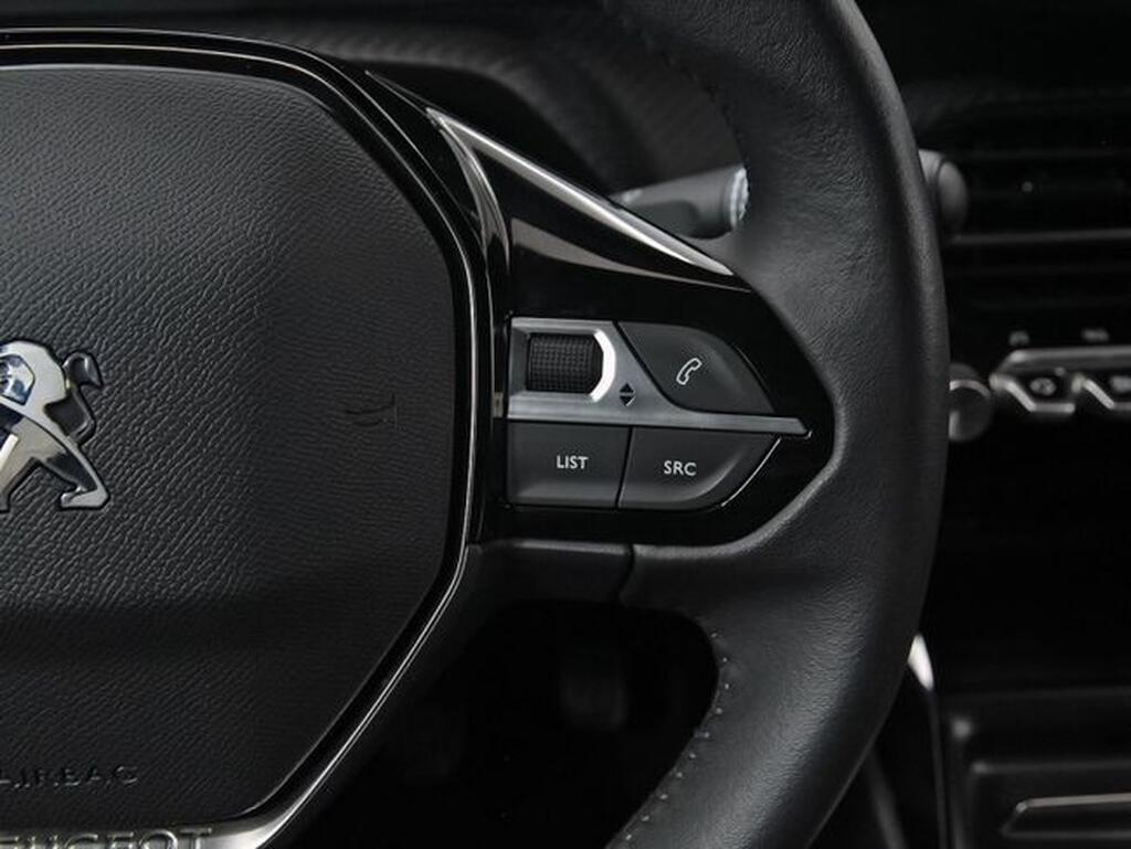 Peugeot 2008 Allure Pack Puretech 130 S&S 6 Vel. MAN Segunda mano