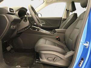 MG ZS Hybrid+ Luxury 11