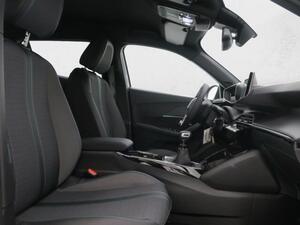 Peugeot 2008 Allure Pack Puretech 100 S&S 6 Vel. MAN 18