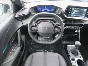Peugeot 2008 Allure Pack Puretech 100 S&S 6 Vel. MAN 16