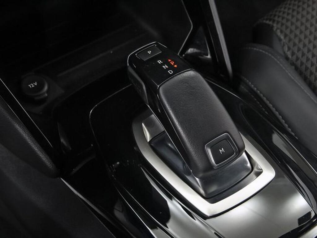 Peugeot 208 PureTech 73kW (100CV) EAT8 GT Line Segunda mano