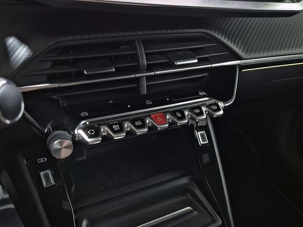 Peugeot 2008 GT BlueHDI 130 S&S EAT8 Segunda mano