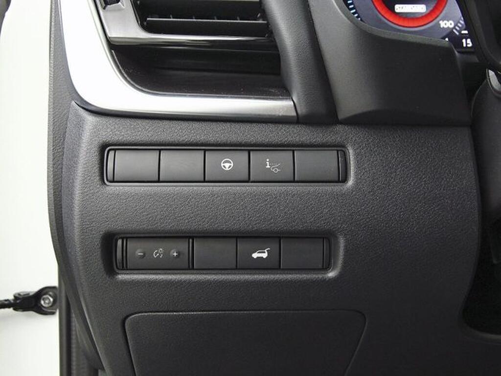 Nissan X-Trail 5pl 1.5 e-4ORCE 158kW 4x4 A/T Tekna Segunda mano