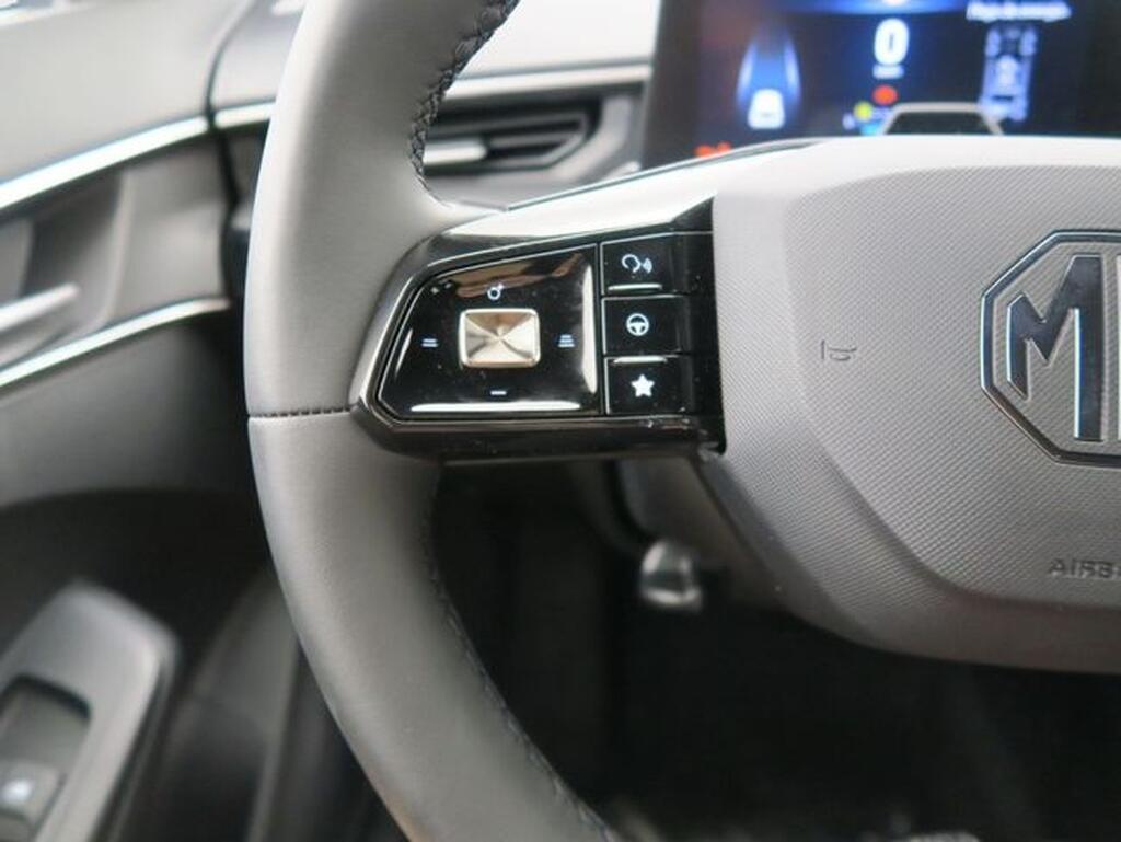 MG MG3 Hybrid+ Luxury MY25.5 Km0