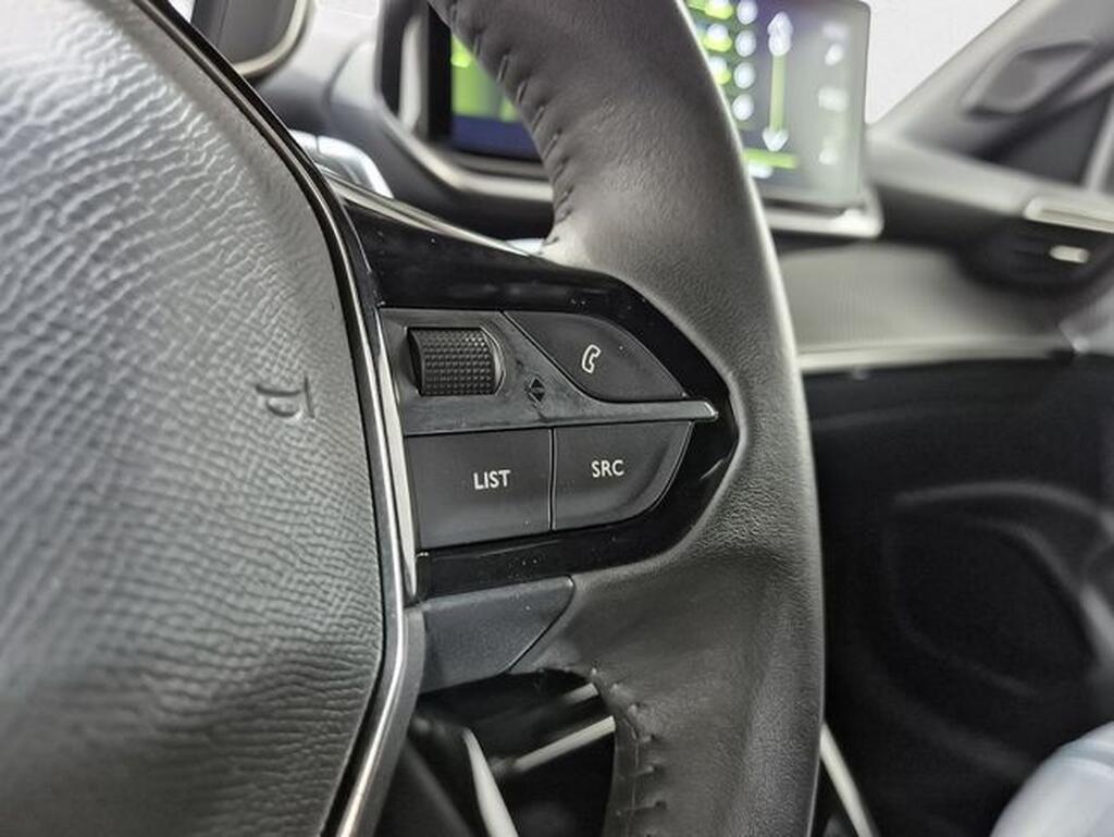 Peugeot 2008 GT BlueHDI 130 S&S EAT8 Segunda mano
