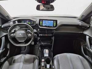 Peugeot 2008 GT BlueHDI 130 S&S EAT8 6