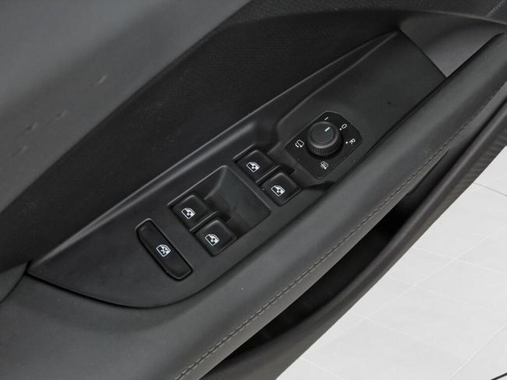 CUPRA Terramar 1.5 eTSI 110kW (150 CV) DSG Segunda mano