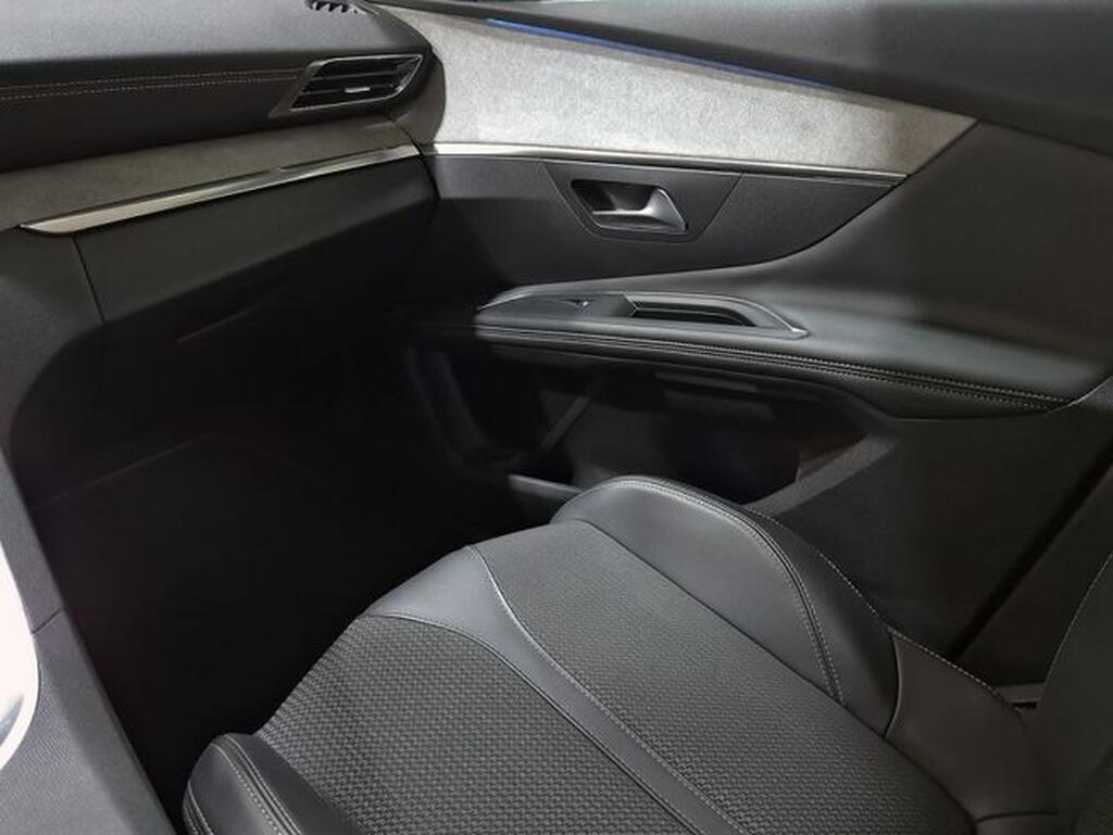 Peugeot 3008 1.2 PureTech 96KW S&S GT EAT8 30
