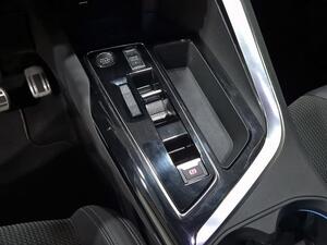 Peugeot 3008 1.2 PureTech 96KW S&S GT EAT8 29