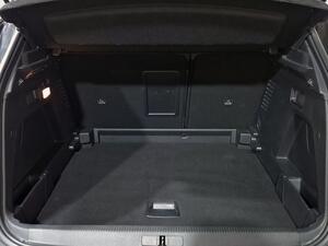 Peugeot 3008 1.2 PureTech 96KW S&S GT EAT8 9