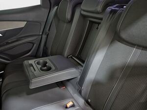 Peugeot 3008 1.2 PureTech 96KW S&S GT EAT8 33