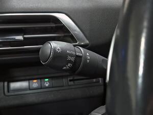 Peugeot 3008 1.2 PureTech 96KW S&S GT EAT8 14