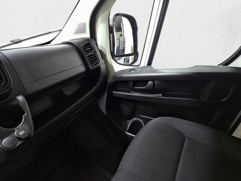 Citroën Jumper * JUMPER 2.2 BHDI 103KW L3H2 3.5T 4P Segunda mano