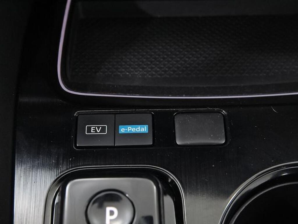 Nissan X-Trail 5pl 1.5 e-POWER 152kW 4x2 A/T N-Connecta Segunda mano