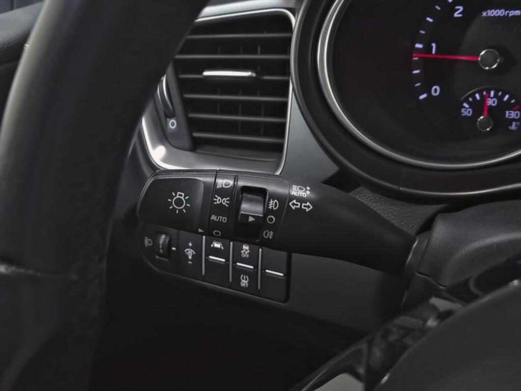 Kia XCeed 1.6 MHEV iMT Drive 100kW (136CV) 18