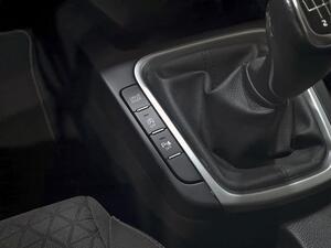 Kia XCeed 1.6 MHEV iMT Drive 100kW (136CV) 9