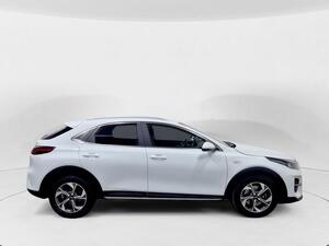 Kia XCeed 1.6 MHEV iMT Drive 100kW (136CV) 3