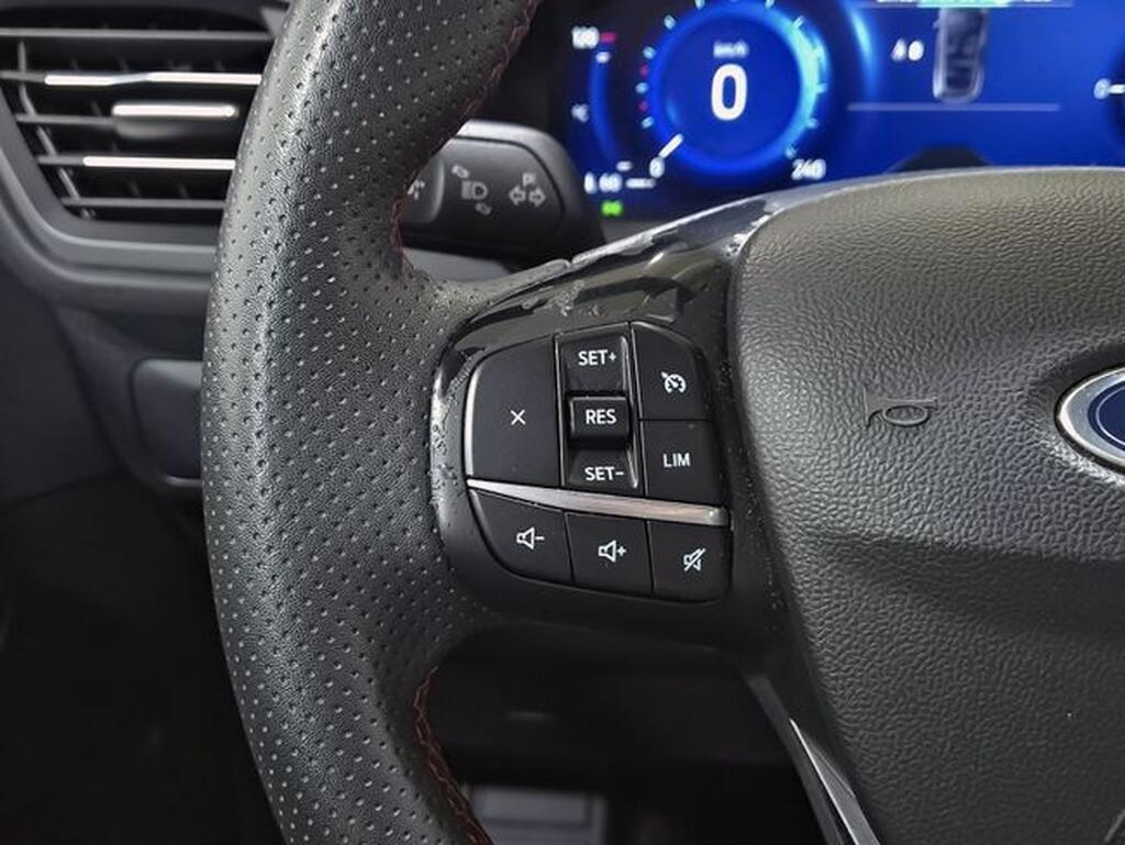Ford Kuga ST-Line 2.5 Duratec FHEV 140kW Auto Segunda mano