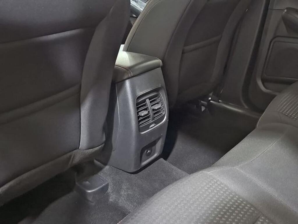 Ford Kuga ST-Line 2.5 Duratec FHEV 140kW Auto Segunda mano