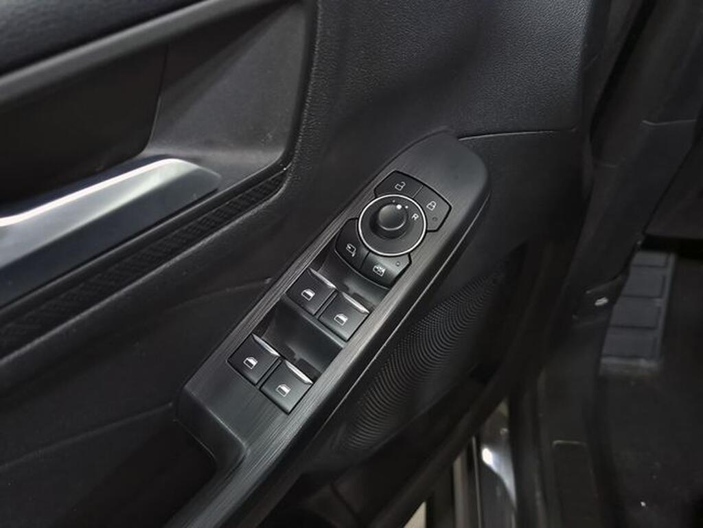 Ford Kuga ST-Line 2.5 Duratec FHEV 140kW Auto Segunda mano