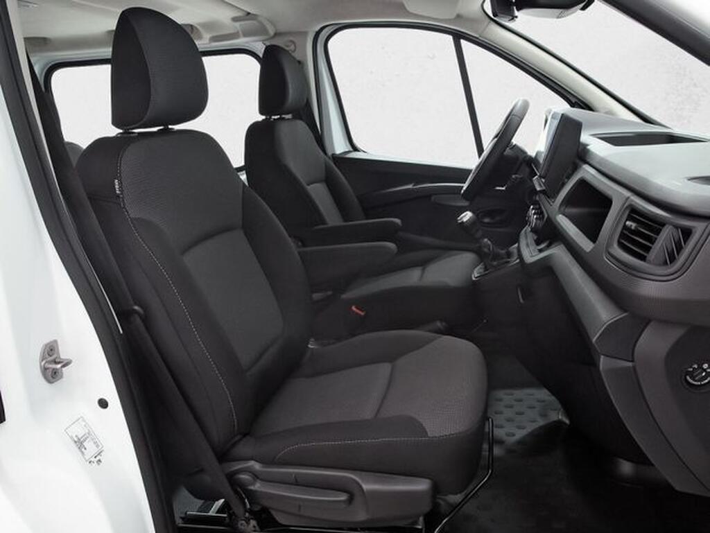 Nissan Primastar Combi 8 2.0dCi 110kW L2H1 1T Acenta Segunda mano