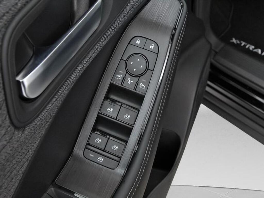 Nissan X-Trail 5pl 1.5 e-POWER 152kW 4x2 A/T N-Connecta Segunda mano