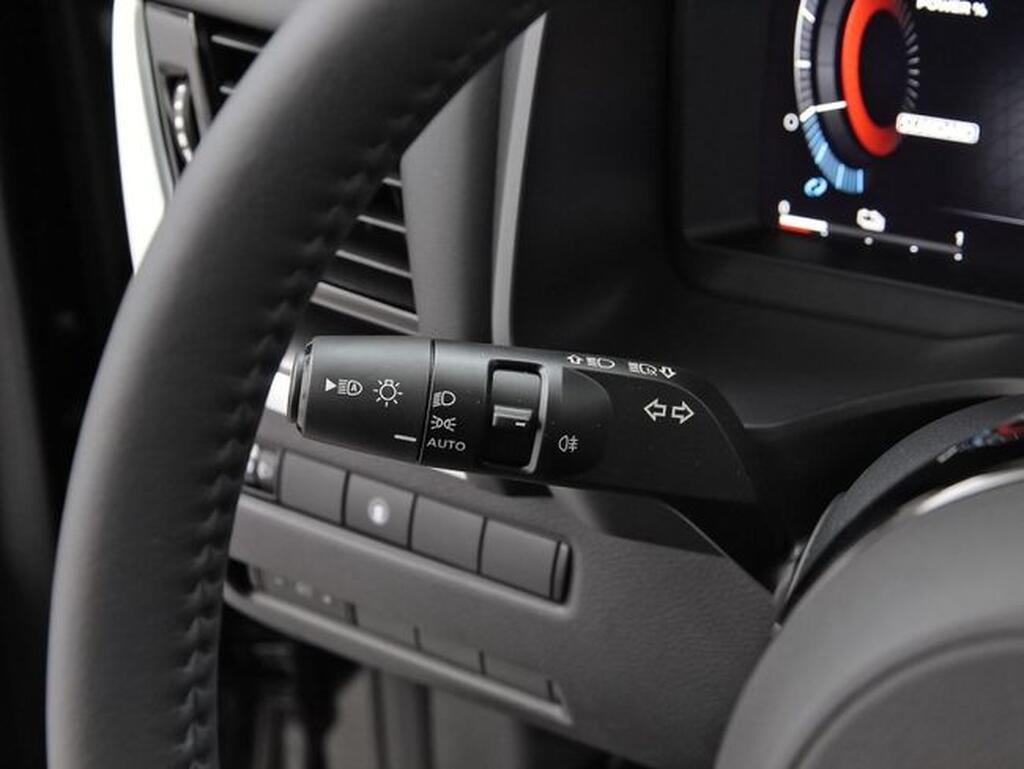 Nissan X-Trail 5pl 1.5 e-POWER 152kW 4x2 A/T N-Connecta Segunda mano