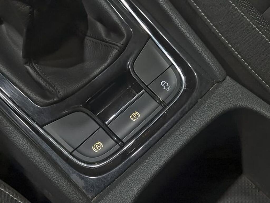 Skoda Karoq 2.0 TDI 110kW (150CV) Ambition Segunda mano